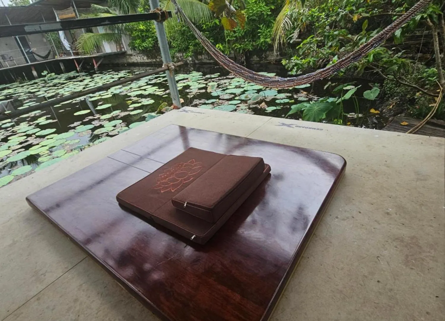 Nha Tren Ho Tai Homestay Sen & Zen Villa 0*, Vung Tau Vietnam