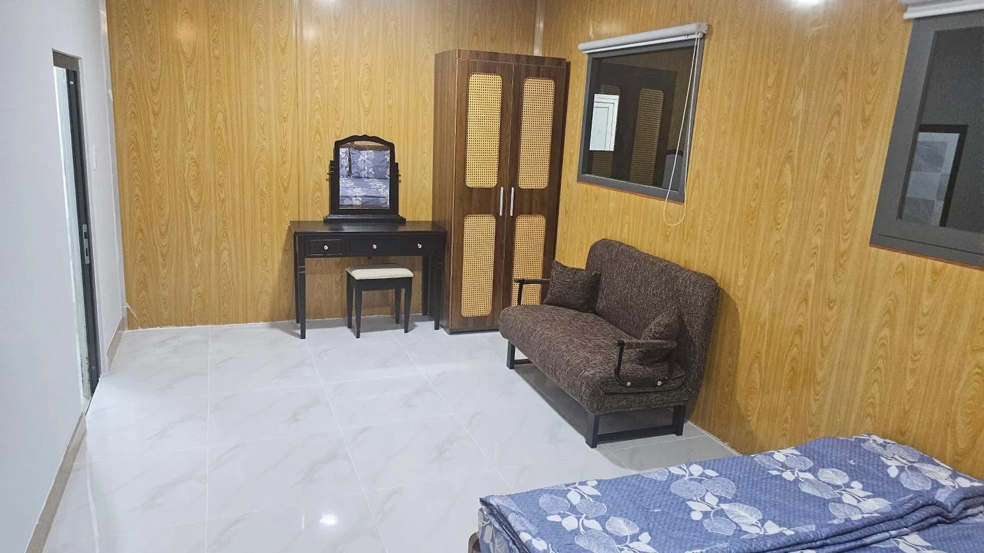Nha Tren Ho Tai Homestay Sen & Zen Villa Vung Tau